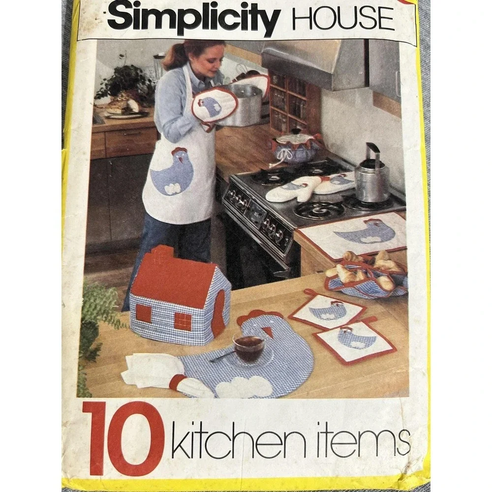 Vintage Sewing Pattern Lot McCalls 2065 Simplicity 124 Peace Creek 23 Craft